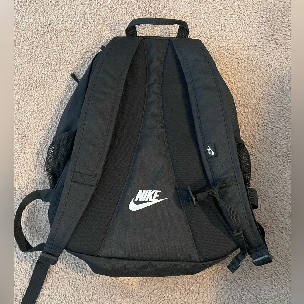NIKE Sportswear Hayward Unisex Black Backpack